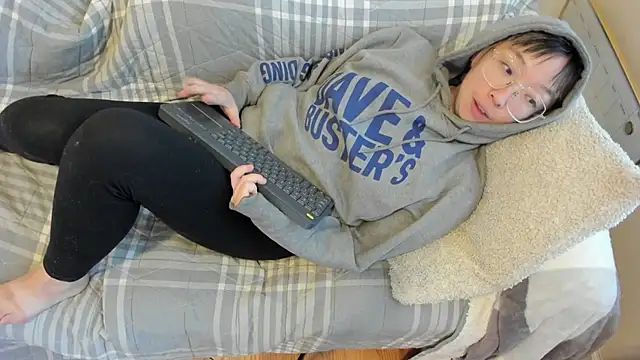 luxgray online show from 10-17-25, 09:50