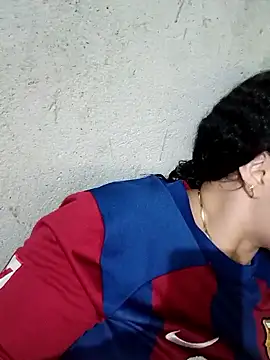 Liancy online show from 09-28-25, 03:01