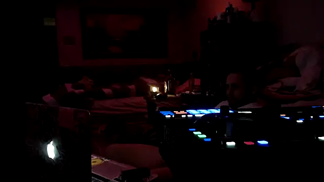 tongueispowerr6d9 online show from 02-09-25, 07:38