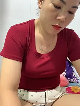 Baby-bigtits online show from 03-05-25, 06:33