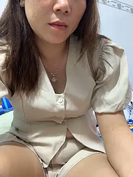 Baby-bigtits online show from 12-14-25, 01:05