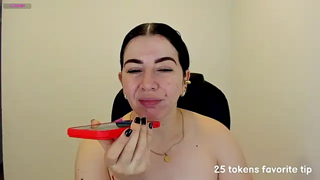 Snapshot of Im_coco chatting on 02-11-25, 02:46 Im coco online show from 02-11-25, 02:46