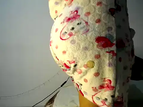 Snapshot of paty_suarez chatting on 12-04-24, 02:20 paty suarez online show from 12-04-24, 02:20