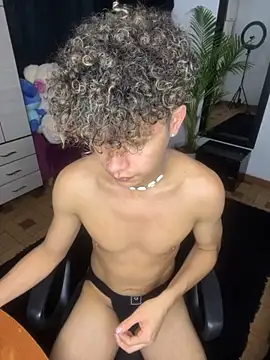 DavidfullOFlove online show from 10-25-25, 01:35