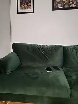 Redfloweer1 online show from 02-06-25, 12:11