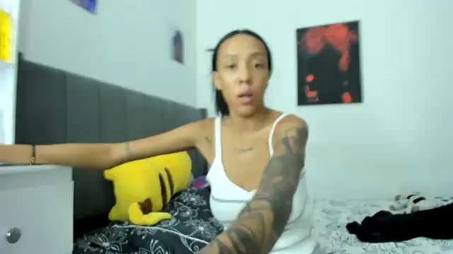 Snapshot of Laizasamantha2 chatting on 01-14-25, 12:33 Laizasamantha2 online show from 01-14-25, 12:33