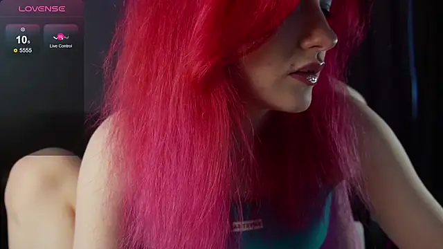 Snapshot of joyhannahh chatting on 02-17-26, 02:35 joyhannahh online show from 02-17-26, 02:35