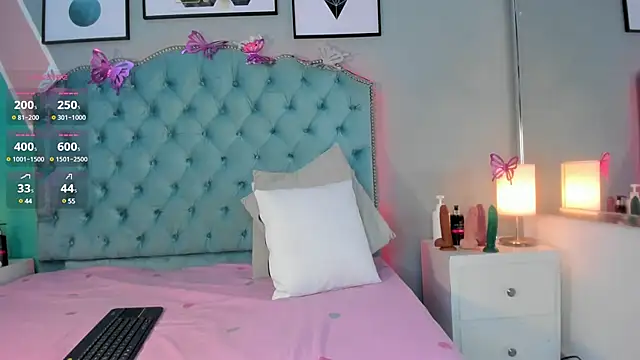 emmy lander online show from 12-21-24, 08:00