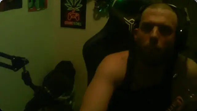 GeneralXMillyX online show from 10-14-25, 07:20