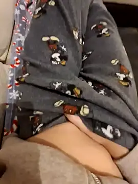 Snapshot of Mary_anes chatting on 01-10-25, 12:06 Mary anes online show from 01-10-25, 12:06