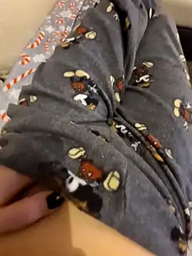 Snapshot of Mary_anes chatting on 01-16-25, 11:59 Mary anes online show from 01-16-25, 11:59