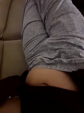 Snapshot of Mary_anes chatting on 09-22-25, 10:34 Mary anes online show from 09-22-25, 10:34