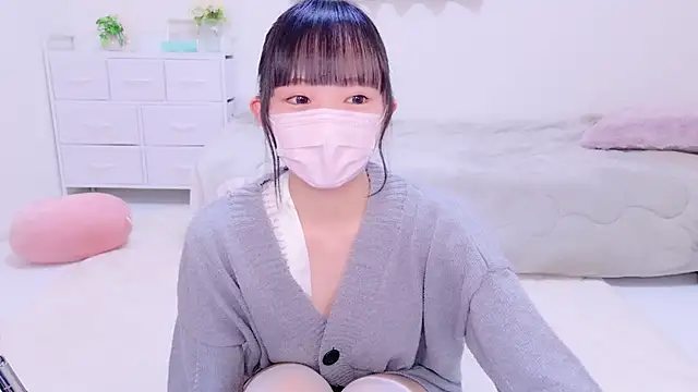 Snapshot of 86_haru chatting on 12-02-24, 01:24 86 haru online show from 12-02-24, 01:24