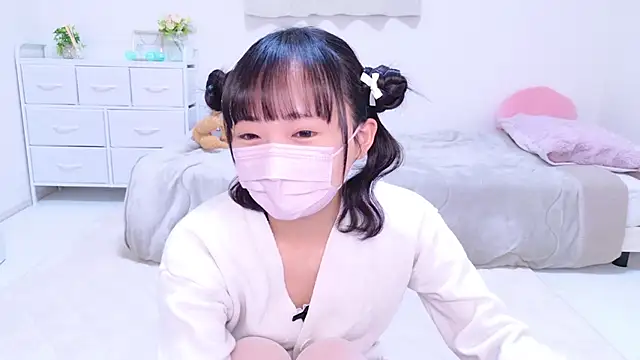 Snapshot of 86_haru chatting on 01-24-25, 11:15 86 haru online show from 01-24-25, 11:15