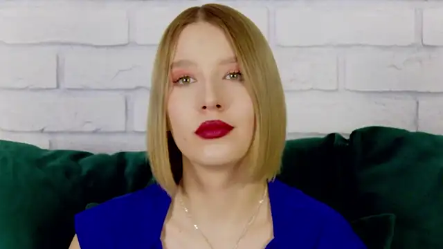 LiliLinn online show from 02-24-25, 08:17