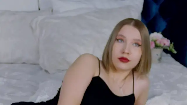 LiliLinn online show from 02-27-25, 08:06