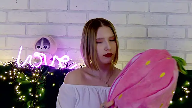 LiliLinn online show from 03-04-25, 11:08