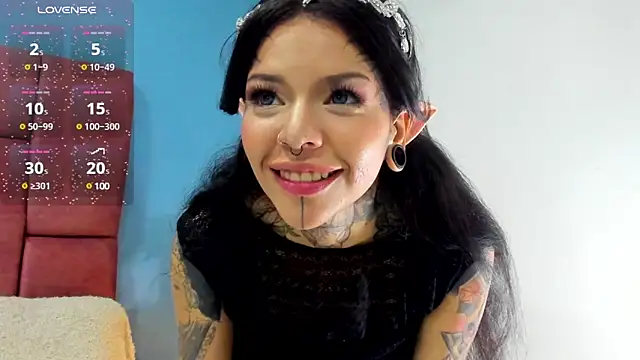 NinaInk online show from 02-11-25, 02:46