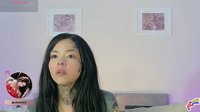 NinaInk online show from 11-18-25, 12:20