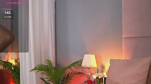 AlmaLuv online show from 02-12-25, 10:24