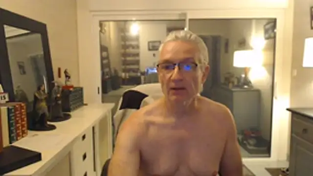 Snapshot of Goduleur69 chatting on 06-13-26, 11:57 Goduleur69 online show from 06-13-26, 11:57