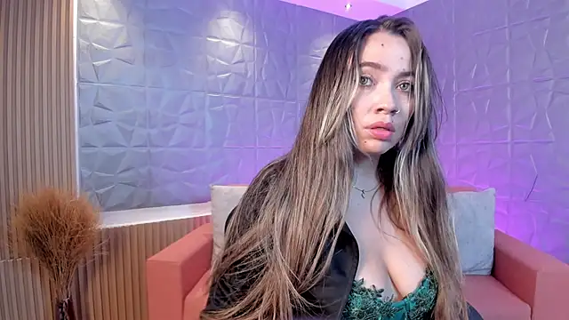 Alessia Taylorr online show from 02-25-25, 12:13