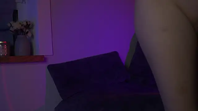 GlamourNova online show from 02-06-25, 03:41