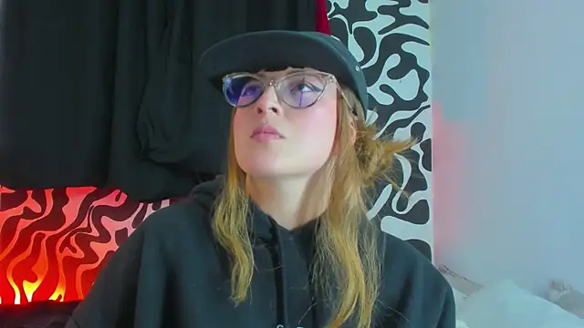 tekila   online show from 10-25-25, 08:25