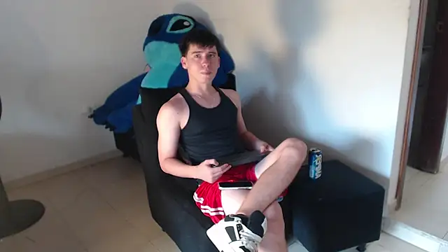 Snapshot of harry_greg21 chatting on 02-19-26, 04:14 harry greg21 online show from 02-19-26, 04:14