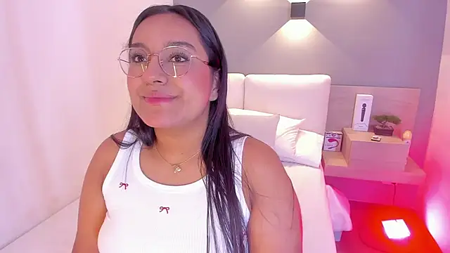 ellamontoya online show from 01-23-25, 04:41