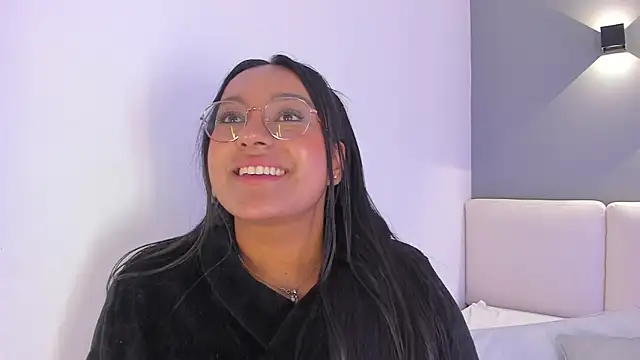 ellamontoya online show from 02-11-25, 10:48