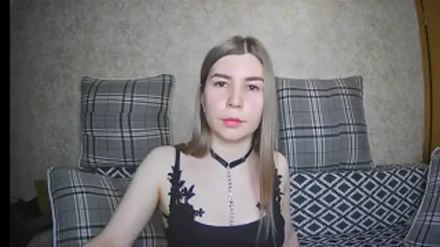 ElllaNuar online show from 03-14-25, 04:54