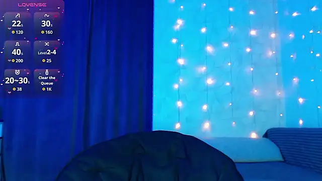 Snapshot of SuchAngel_ chatting on 02-01-26, 02:32 SuchAngel online show from 02-01-26, 02:32