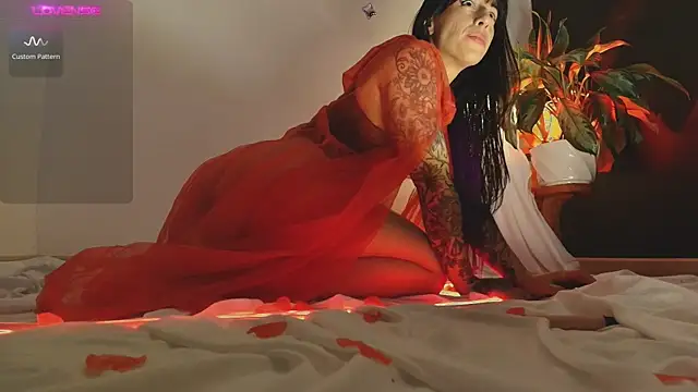 ValenGray online show from 03-15-25, 02:46