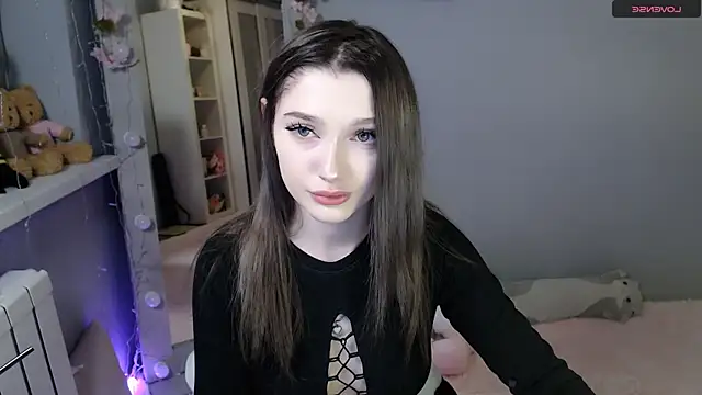 Snapshot of White_kitty01 chatting on 12-07-24, 02:46 White kitty01 online show from 12-07-24, 02:46