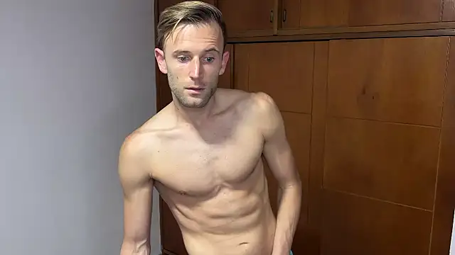 aquilesmade online show from 12-04-24, 01:03