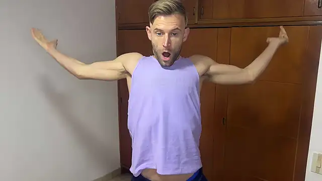 aquilesmade online show from 12-08-24, 04:50