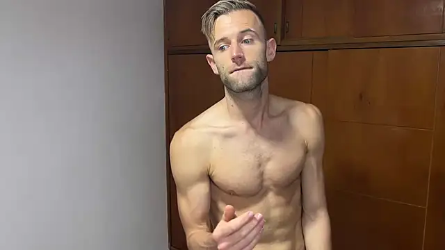 aquilesmade online show from 12-14-24, 03:04