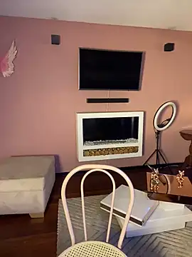 MiaWhitePink  online show from 12-12-24, 08:14