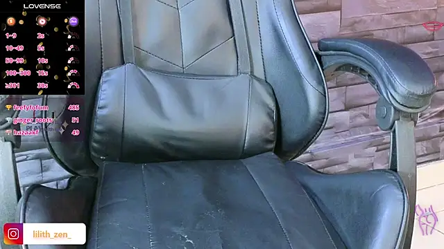 Snapshot of Lilith_Zen chatting on 02-05-25, 08:21 Lilith Zen online show from 02-05-25, 08:21