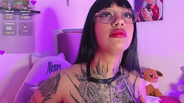 Snapshot of Akari1_Mischief chatting on 12-07-24, 10:17 Akari1 Mischief online show from 12-07-24, 10:17