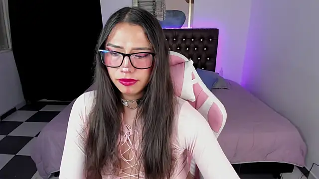 paula kawaiifu  online show from 02-21-25, 05:09