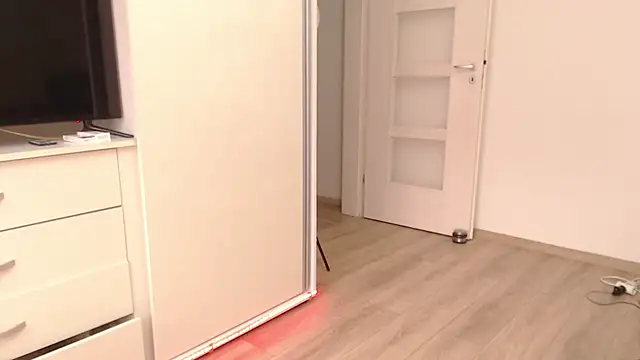 Snapshot of amberdoll4u chatting on 01-04-25, 10:16 amberdoll4u online show from 01-04-25, 10:16