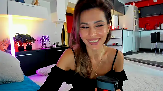 Snapshot of MissSmiley26 chatting on 03-21-25, 08:50 MissSmiley26 online show from 03-21-25, 08:50