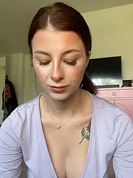 Mia-Minou online show from 03-28-26, 07:41