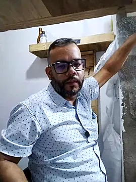 Snapshot of Daos69 chatting on 02-07-26, 10:24 Daos69 online show from 02-07-26, 10:24