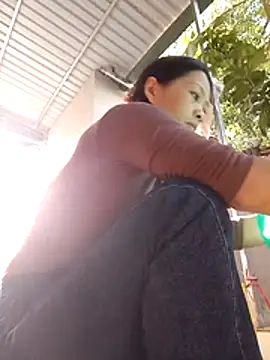 Aninyin22 online show from 11-26-25, 01:17