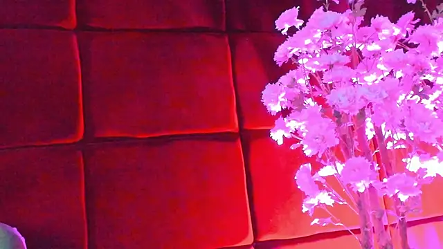 Alexxa online show from 10-14-25, 06:03