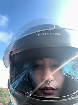 Lunapage online show from 02-17-25, 12:59