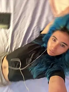 Lunapage online show from 02-21-25, 01:11